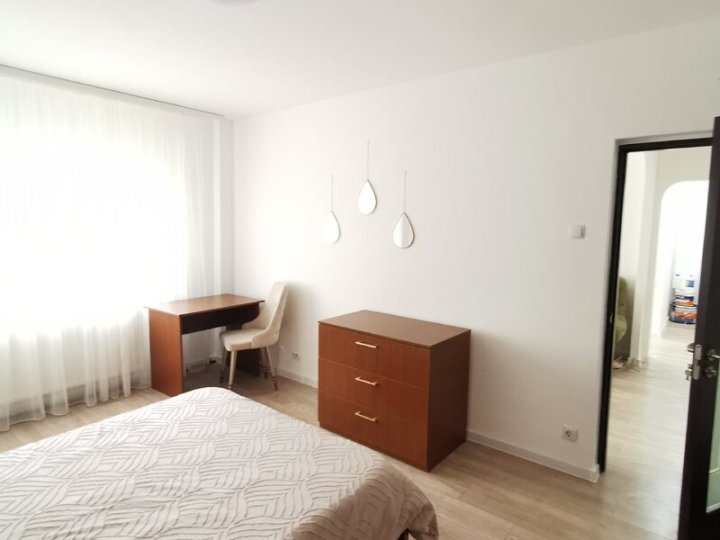 Tineretului inchiriere apartament cu 2 camere5 minute de Metrou Tineretului